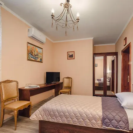 Готель «Вишневий Сад» * Mukachevo