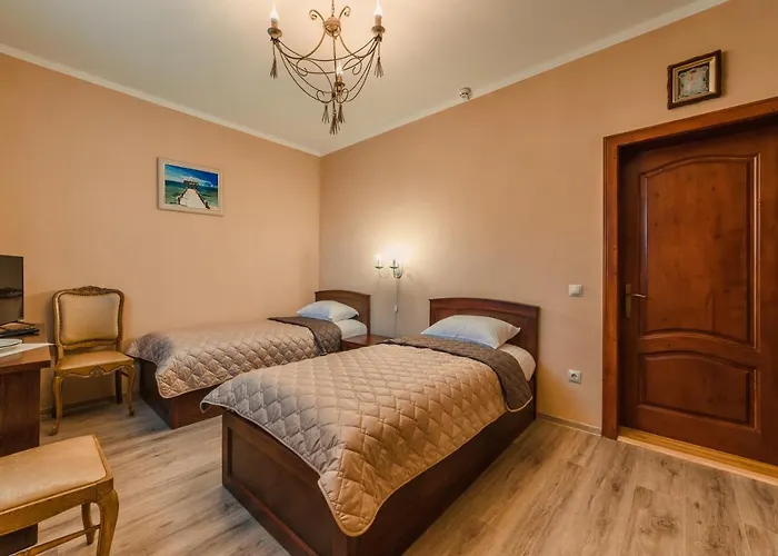 Hotell Готель «Вишневий Сад» *
